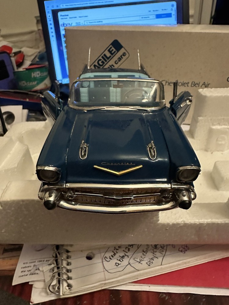 1957 Chevrolet Bel Air MODLE CAR