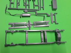 77 1977 E150 Ford Van Cruising 1/25 Frame Chassis Axle Rear End Econoline Model