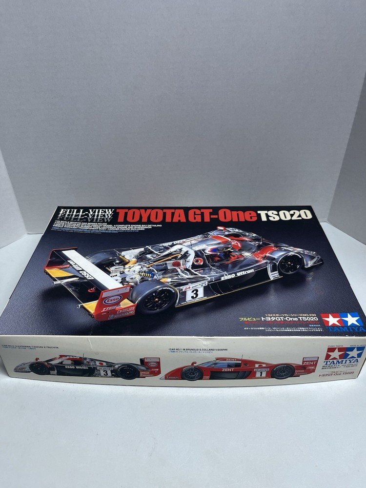 Tamiya Toyota GT-One TS020 Full View Model Car Kit 1:24 Scale Sports Car New