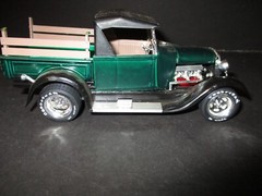 Vintage/Built/Plastic/Model(1930’s/FORD/STREETROD/TRUCK) 1970’s/Nice/Old/Model