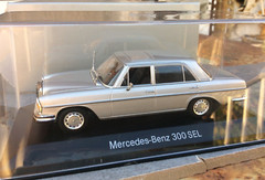 1/43 MINICHAMPS Mercedes 300 SEL, 1968 . fast sports sedan, silver mint+++!