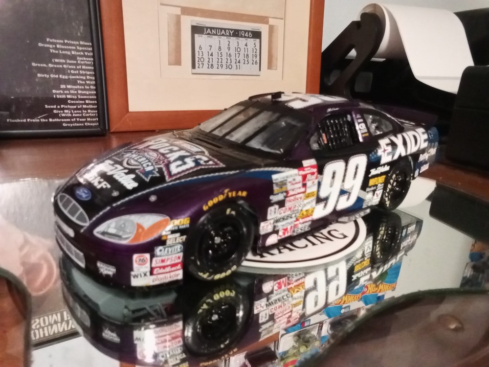 NASCAR Built Plastic Model Car Kit Jeff Burton Number 99 Ford Taurus