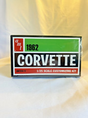 AMT Chevrolet 1962 Corvette 1 of 3 way Build Model Kit NEW in FACTORY SEALED BOX