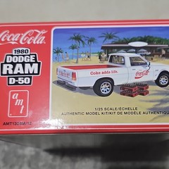 AMT Coca-Cola 1980 Dodge Ram D-50 Truck Model Kit 1:25 AMT1305M/12