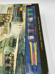 Airfix 03381 Classic Conflicts Tiger I & M4 Sherman Mk.I Tank 1/76 Model Kit Set