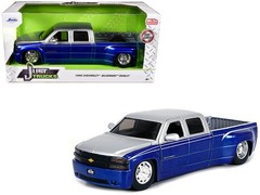 Jada 34783 1/24 1999 Chevrolet Silverado Dually Pickup Truck Blue