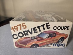 Vintage MPC 1/25 1975 CORVETTE COUPE CUSTOMIZING 1-7505 FACTORY SEALED 70s MINTY