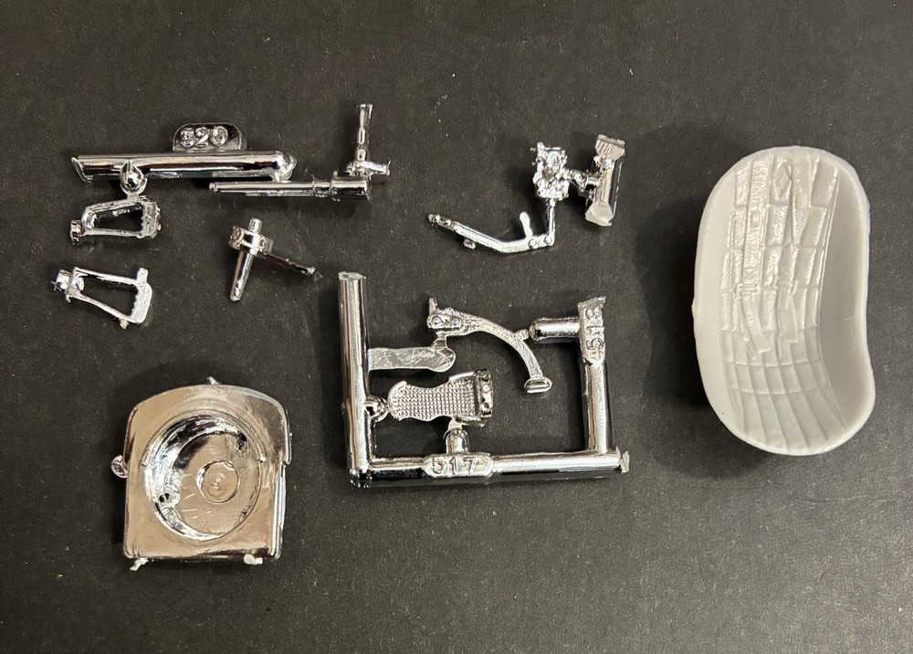 Don Garlits Wynn’s Jammer STEERING, BELL HOUSING MORE 103 1648 Model Car Parts