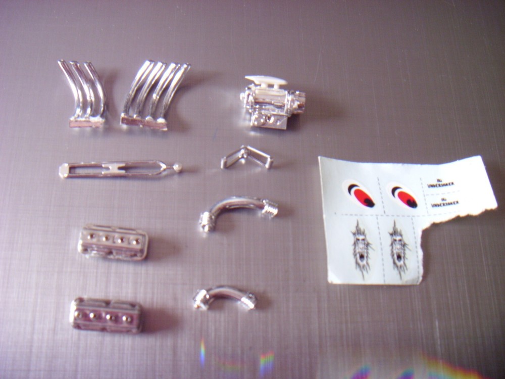 Vintage 1/25 scale the undertaker dragster aurora kit 570-200 parts lot decals
