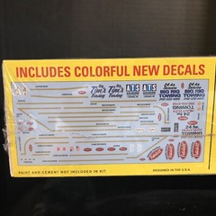AMT 1133/06 PETERBILT WRECKER MODEL KIT-NIB-1/25 SCALE