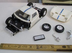 IMC FORD GT RACE CAR MODEL 1:25 BUILT UP BOXED #104-200