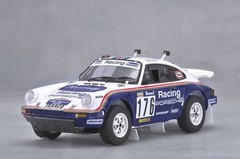 Platz Beemax 24038 1/24 Model Kit Porsche 911 Carrera 953 1984 Paris-Dakar Rally