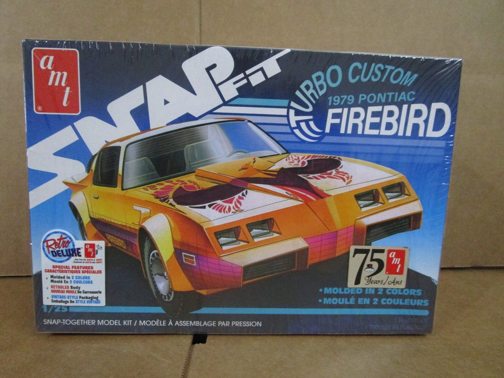 AMT/1211 1979 PONTIAC FIREBIRD TURBO CUSTOM SNAP KIT FREE SHIP