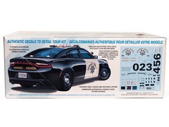 AMT 2021 Dodge Charger Police Pursuit 1:25 Scale Plastic Model Car Kit 1324