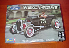 1929 FORD ROADSTER 2 N 1 REVELL 1/24 SCALE MODEL A KIT NEW UNOPENED V8 HOT ROD