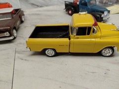 Model Junkyard/parts Plastic ,Nice Custom Car Lot Of 4 Street Rod Pickups