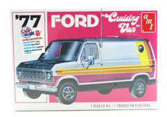 1977 Ford Cruising Van 1:25 Plastic Model Kit AMT