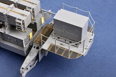 Trumpeter 01040 US M901 Launching Station w/MIM-104F Patriot SAM System (PAC-3)