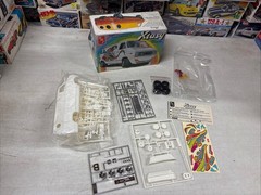 AMT Xtasy Chevy Custom Van Unassembled Plastic Model Kit X1