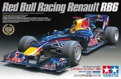 TAMIYA 1/20 Red Bull Racing F1 Renault RB6 Grand Prix #20067 scale model kit