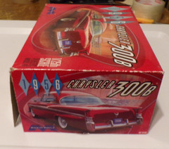 LOOK MOEBIUS 1956 CHRYSLER 300B CAR SCALE 1/25 MODEL KIT OPEN BOX