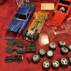Vintage Group LOT of Plastic Model Kit Cars Junkyard Parts — 9358
