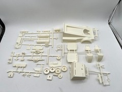 Vintage 1979 AMT Tyrone Malone’s Bandag Bandit Drag Kenworth 1/25 Model Kit 5007