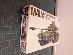 Tamiya US Tank M41 Walker Bulldog And Armored Car 35055 1/35 FS Open Model Kit