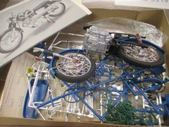 1967 Revell Honda Scrambler 1/8 Vintage Model Motorcycle Kit –