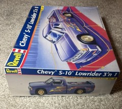 Revell 2569 1/25 Scale Chevy S-10 Lowrider Pickup 3’n1 Plastic Model Kit
