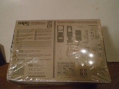 MPC #878 1/25 SCALE 1969 DODGE CHARGER R/T NEW DAMAGED BOX