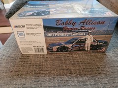 Salvino JR Models “Tuf-Lon” Bobby Allison 1981 Pontiac LeMans 1/24 Model Car Kit