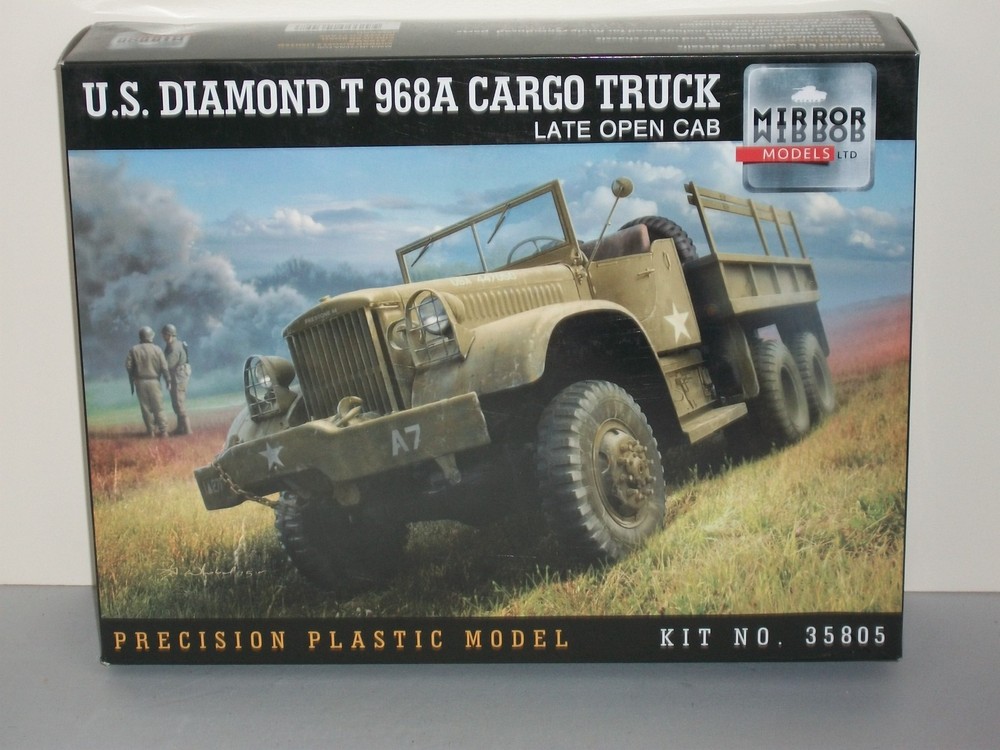 Mirror Models 1/35 Scale U.S. Diamond T 968A Cargo Truck, Late Open Cab