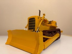 AMT 1:25 Construction Bulldozer Assembled Painted Model Kit