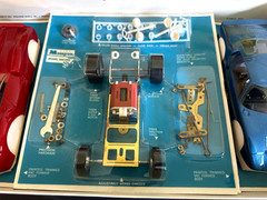 1966 MONOGRAM 1/24 FERRARI 330/P2 + FORD GT TIGER CHASSIS MODEL RACING CAR RARE!