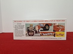 MPC 1957 Chevy Flip Nose Spirit of 57 MPC904 1/25 Scale