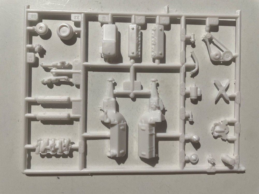 Model Car Parts – AMT ’55 Chevrolet Cameo engine parts ONLY kitbash junkyard