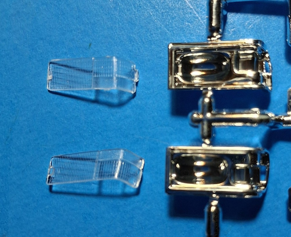 84 CADILLAC COUPE LOWRIDER – HEADLIGHTS – REVELL 4991 – MODEL CAR KIT PARTS LOT