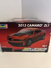 Revell 2013 Chevy Camaro ZL1 Sealed 1/25 85-4307