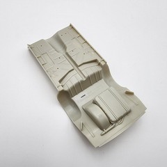 Moebius Models 1/25 1956 Chrysler 300B 1207 Parts Kit Bash Chassis Under Body