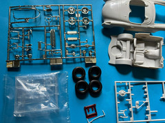 LOT OF 3 1957 CHEVY CORVETTE MODEL KITS 2 AMT ERTL 1/25 SCALE 1 MONOGRAM 63 TOO!