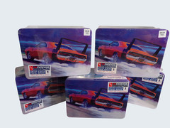 AMT 1969 Dodge Daytona NASCAR Model Kit 1:25 Hemi Engine NIB Lot 5