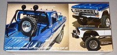 Moebius 1971 Ford F-250 4×4 Lifted Pickup Truck 1:25 scale model car kit 2567