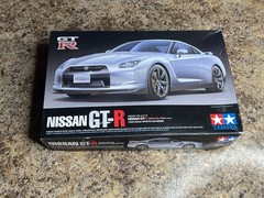 Tamiya 1/24 Sports Car Series No.300 Nissan GT-R Plastic Model New Open Box