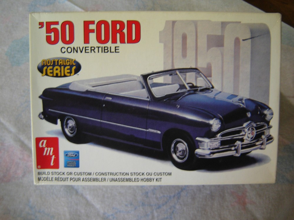 AMT ERTL 1950 FORD Convertible Nostalgic Series Model Kit 1/25 #38451