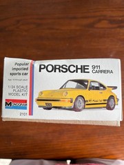 Porsche 911 Carrera Monogram 1/24 Scale Model Kit Molded In Yellow Vintage 1976!