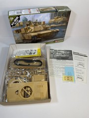 US MARINE TANK SERIES KIT 2 1/35 ACD 13202 M1A1 ABRAMS SALES