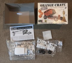 Revell ’32 Ford Sedan Model Kit Orange Crate, 1/25th Scale