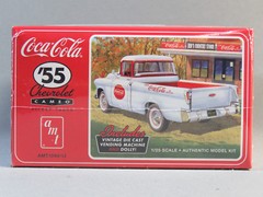 AMT COCA COLA 55 CHEVY CAMEO PICKUP TRUCK MODEL KIT plastic 1:25 Scale AMT1094