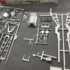 AMT 1:25 Custom Hot Rat Rod T Bucket Dragster Chassis W Axles LBR Model Parts